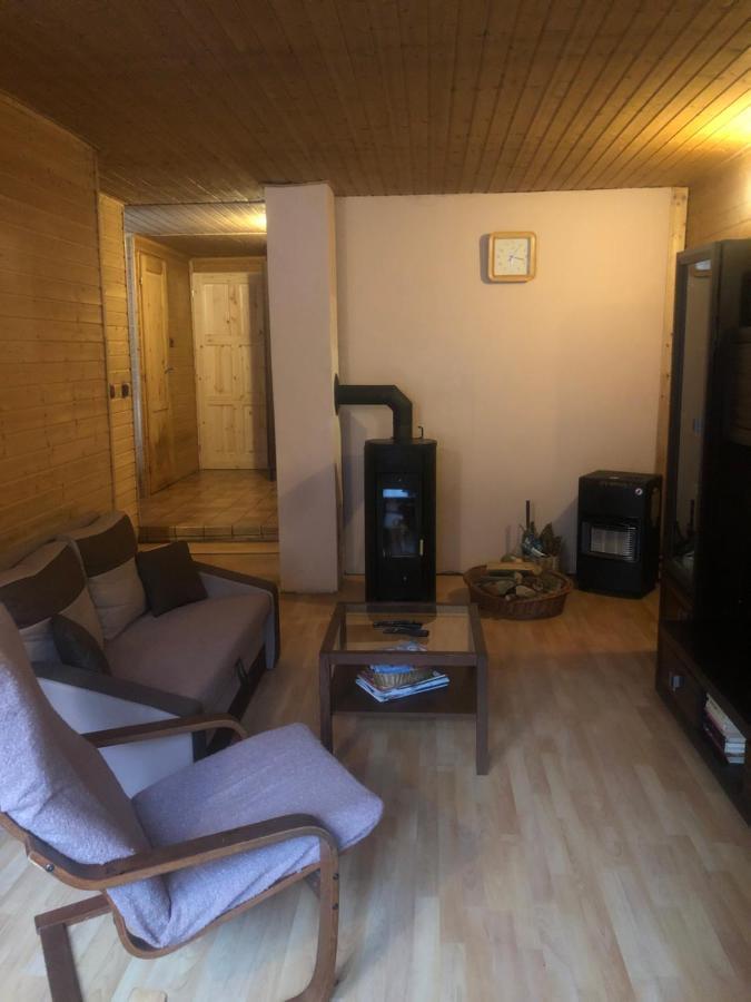 فيلا Zelizyفي Chata U Certovych Hlav المظهر الخارجي الصورة